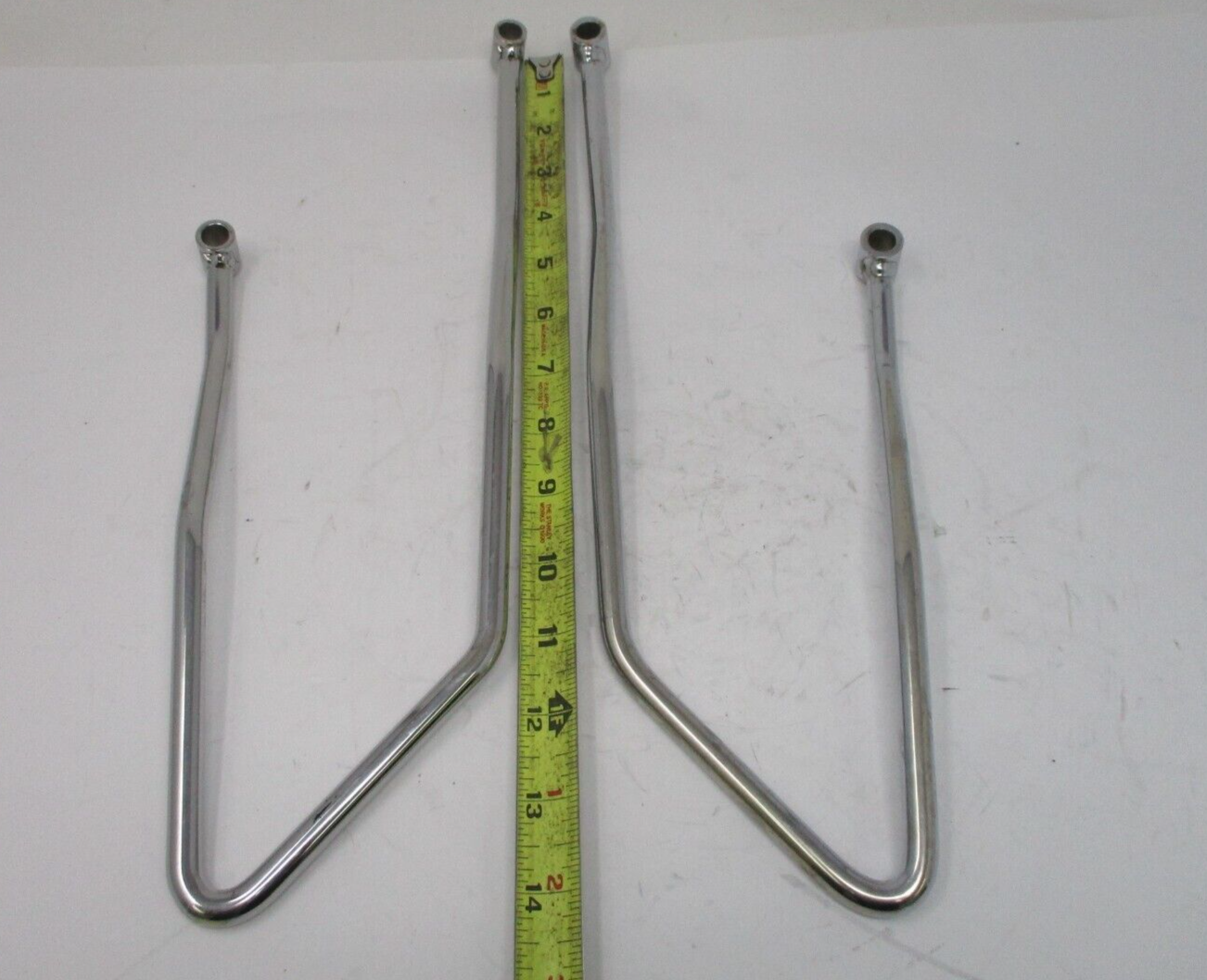 Unknown Saddlebag Mount, 6-1/4" Bolt Width