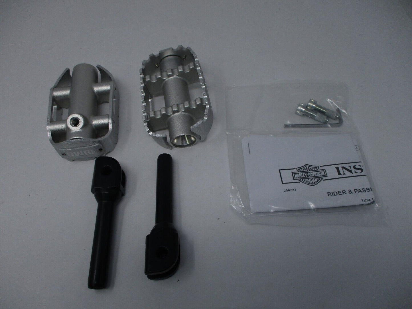 Harley-Davidson  80 Grit Rider Foot Peg Aluminum RAW 50501390