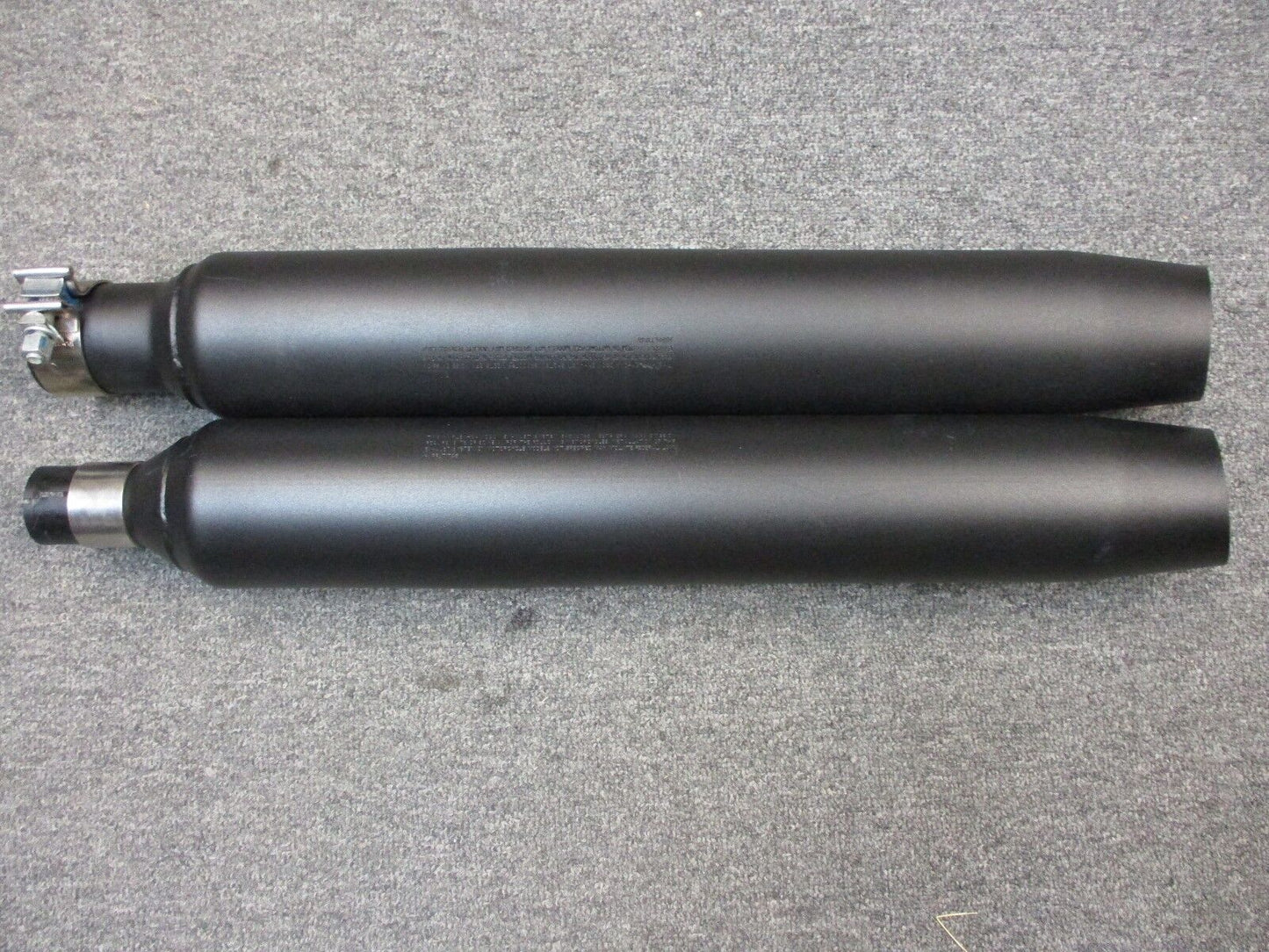 Harley Davidson OEM Black FLHX, FLHT, FLTR Touring Mufflers Black 64900766/65