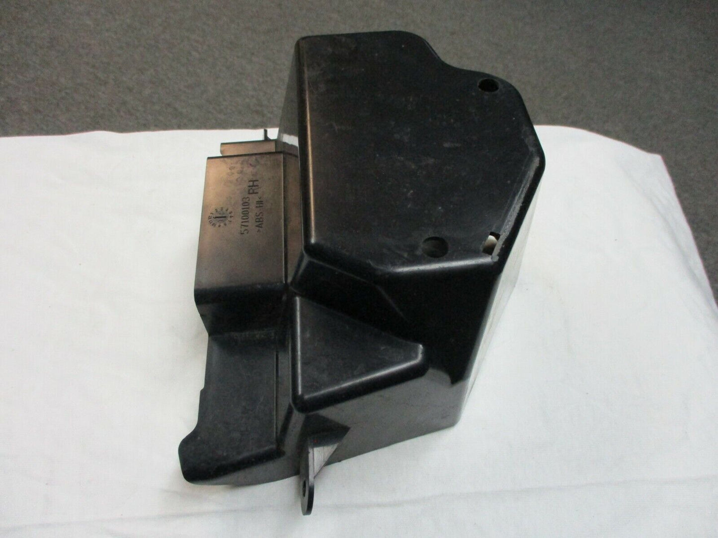 Harley Davidson OEM Right Glove Box Tray 57100103