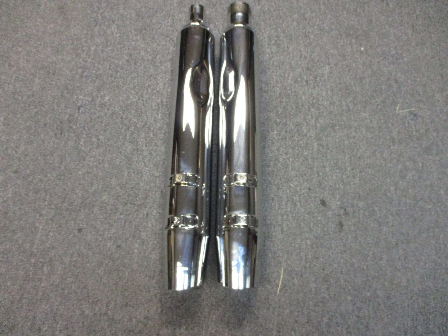 Harley Davidson OEM FLHX FLTR FLHT Chrome Touring Mufflers 2017 Later 64900235