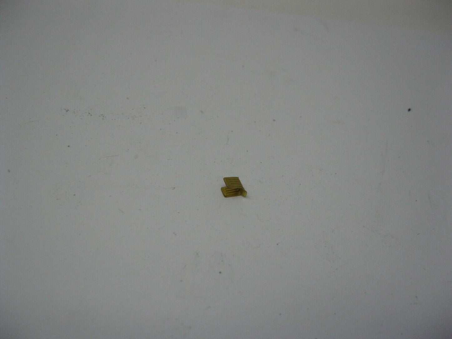 DeWALT OEM Connector 1 EACH 33314-00 Compatibility DeWALT DW895 12 Gauge Shear