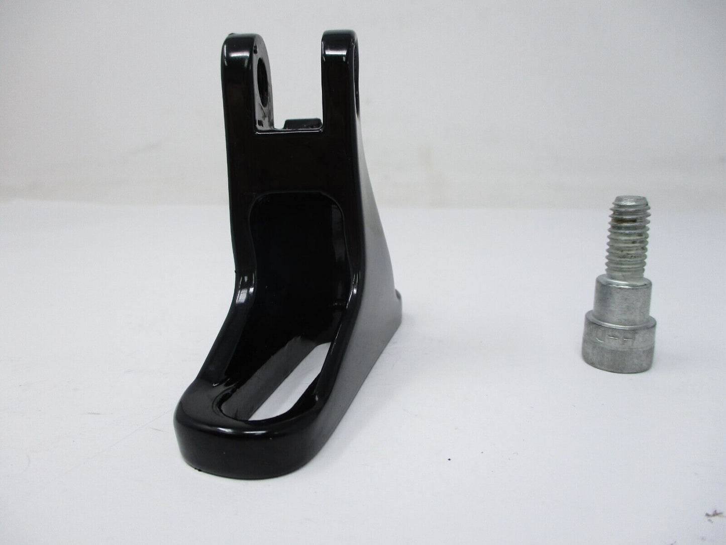 Harley Davidson OEM Gloss Black RH  Passenger Foot Peg Mount 50500332