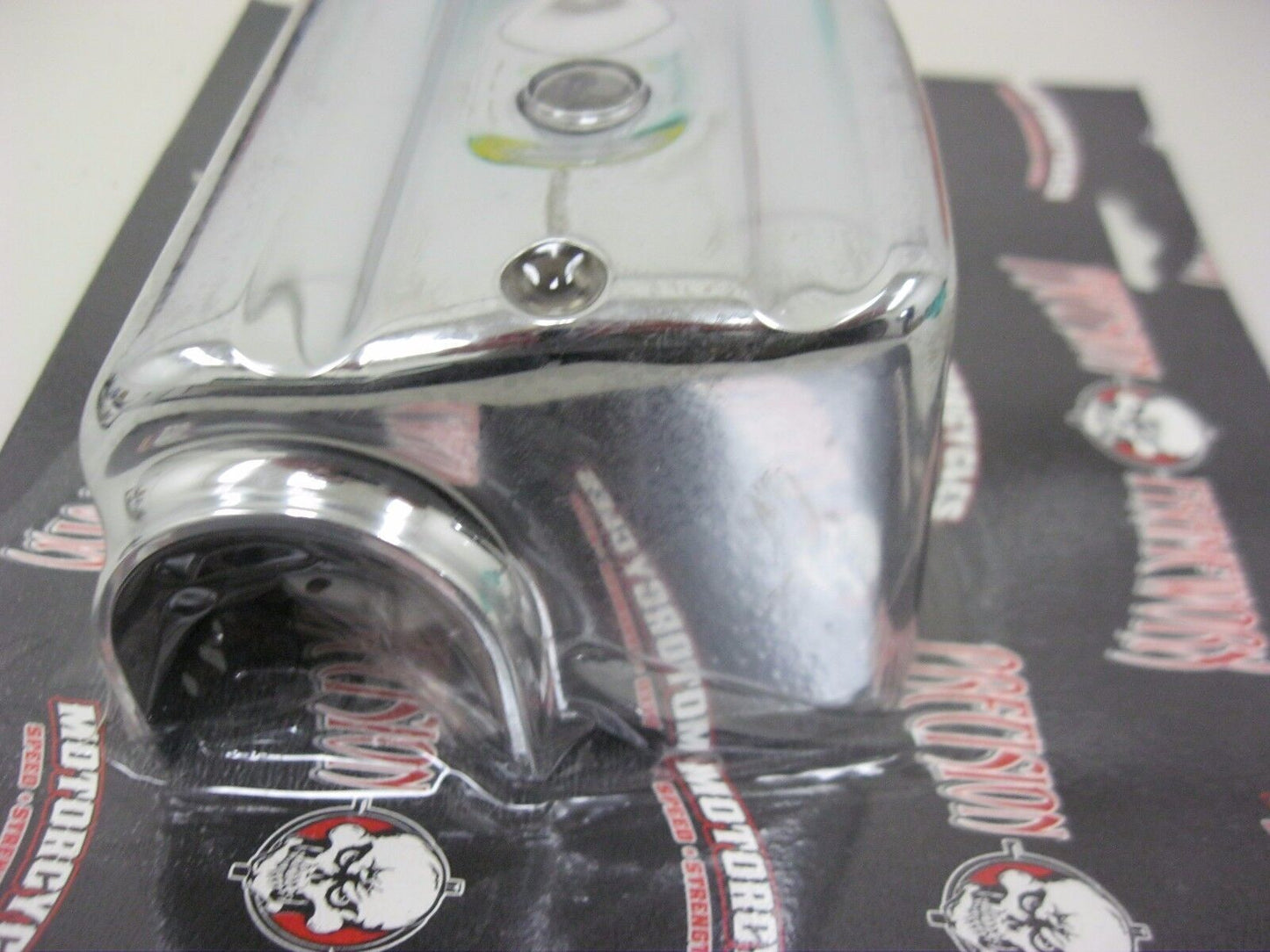 MOTOVAN CHROME  MASTER CYLINDER COVER FOR HARLEY DAVIDSON XL 84 AND UP  250-9127