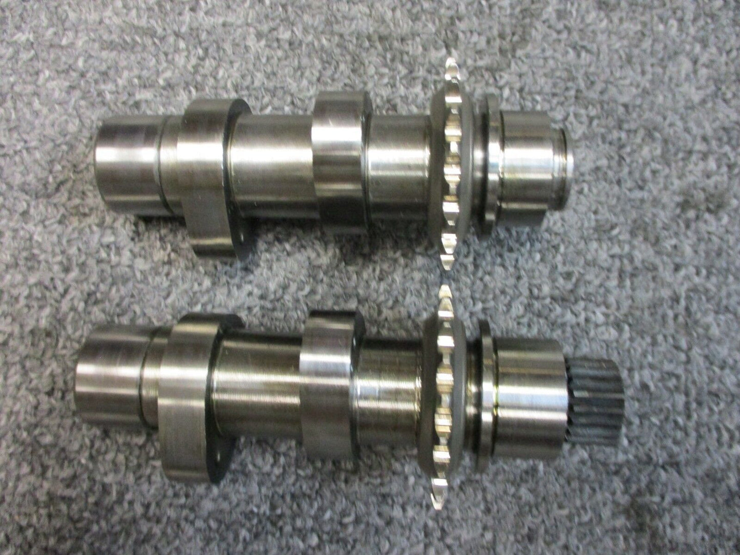 Harley Davidson OEM Stock Twin Cam Camshafts 25617-07 25599-07 off Road King