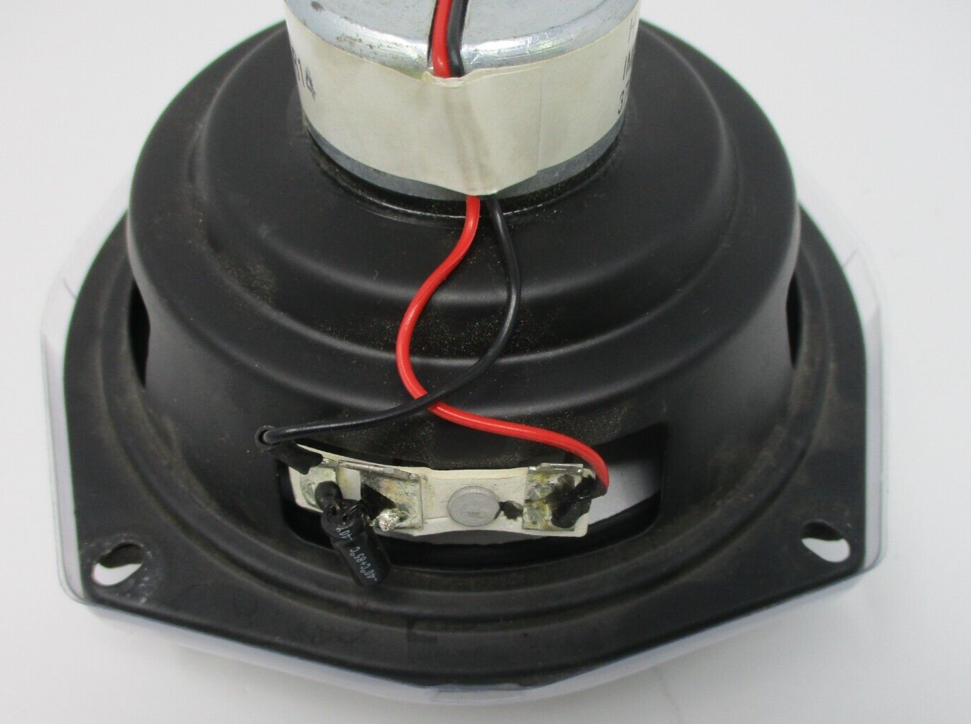 Harley Davidson OEM Speaker 5.25" 2 OHMS  2006-2013  Touring Models 77029-06