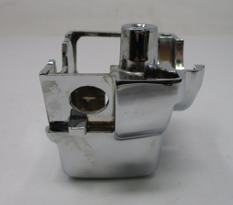 Harley-Davidson LH Lower Switch Housing 71611-96A