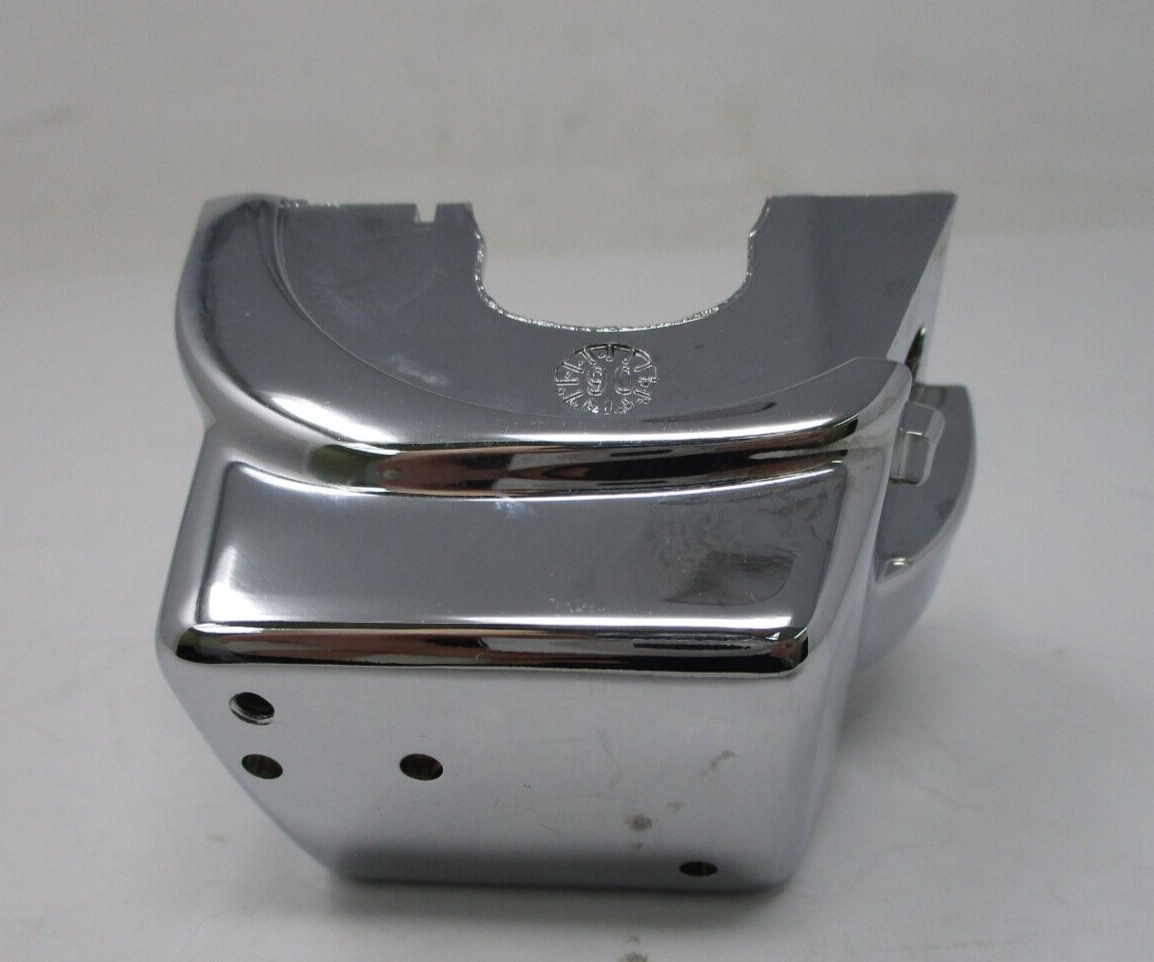 Harley-Davidson LH Lower Switch Housing 71611-96A