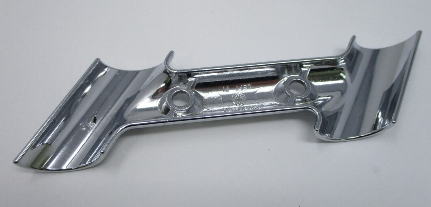 Harley-Davidson OEM Rear Left Inner Clamp for Bag Rails 90936-95A
