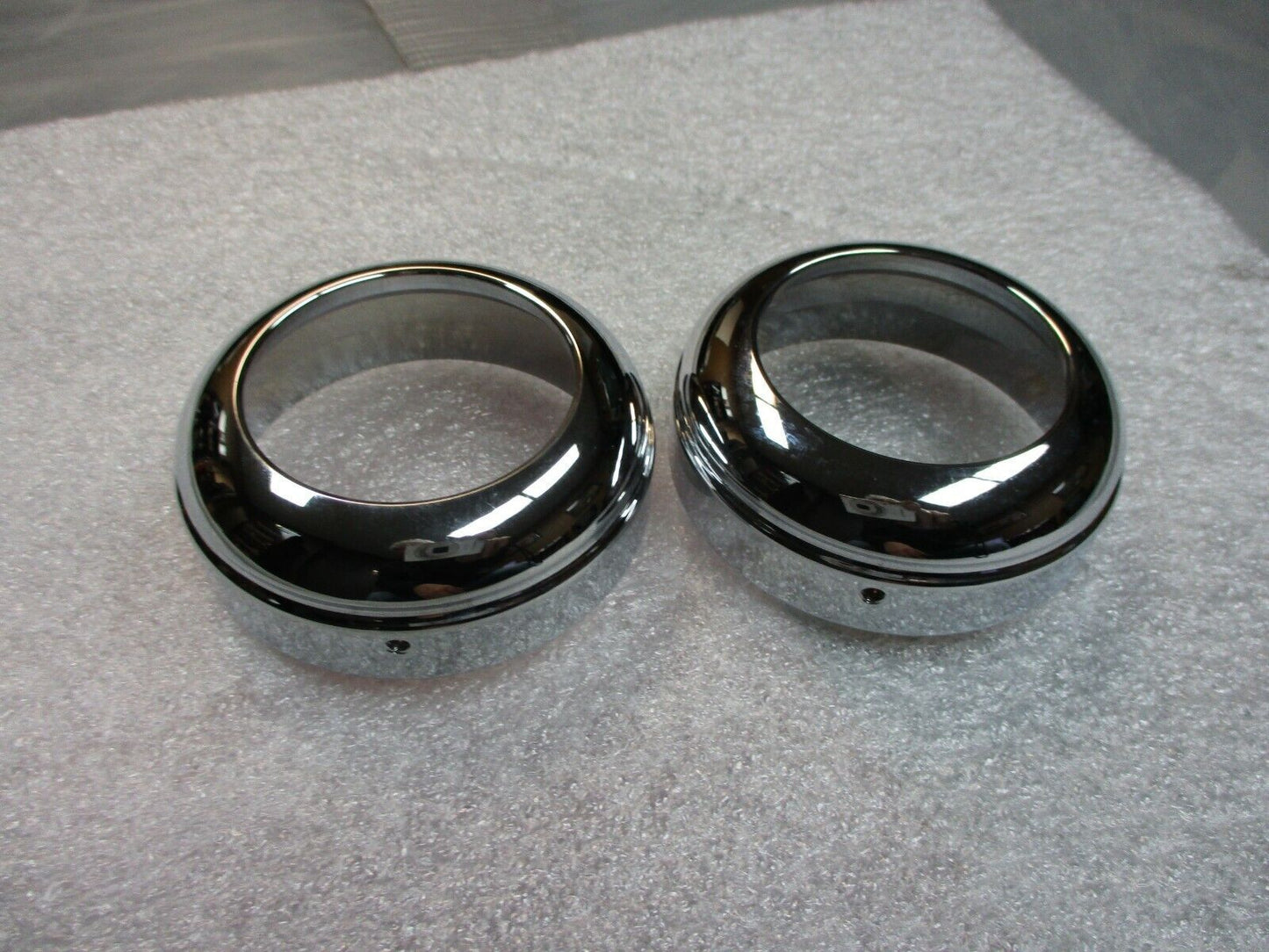 Harley Davidson OEM Chrome Billet Front Fork Slider Dust Covers 45153-03 50/70mm