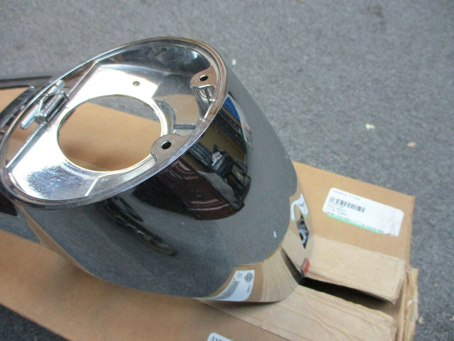 Harley Davidson OEM FLHT/FLTR Chrome Fuel Tank Console Dash 61270-08
