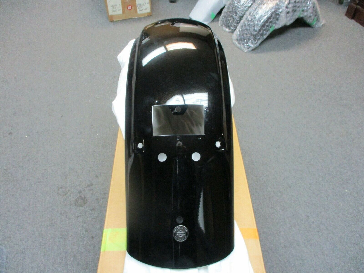 Harley Davidson OEM FLHX Rear Fender Black W/Gold Flake 59731-09