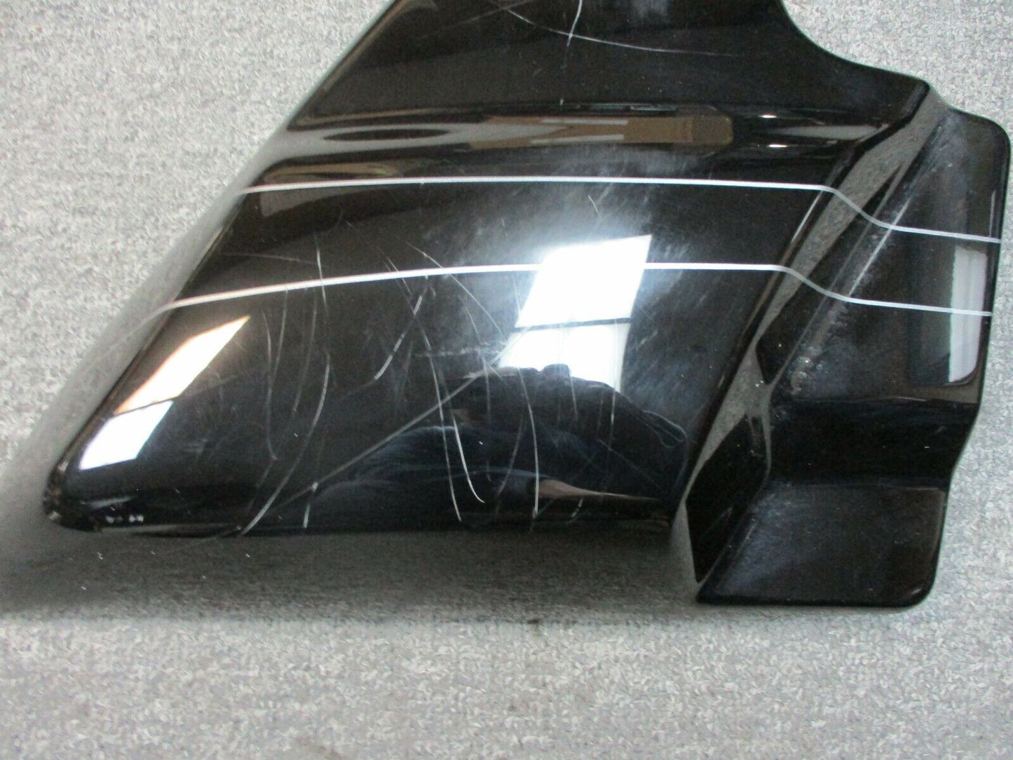 Harley Davidson Used Right Side Cover Vivid Black Silver Pin Stripes 57200078DBX