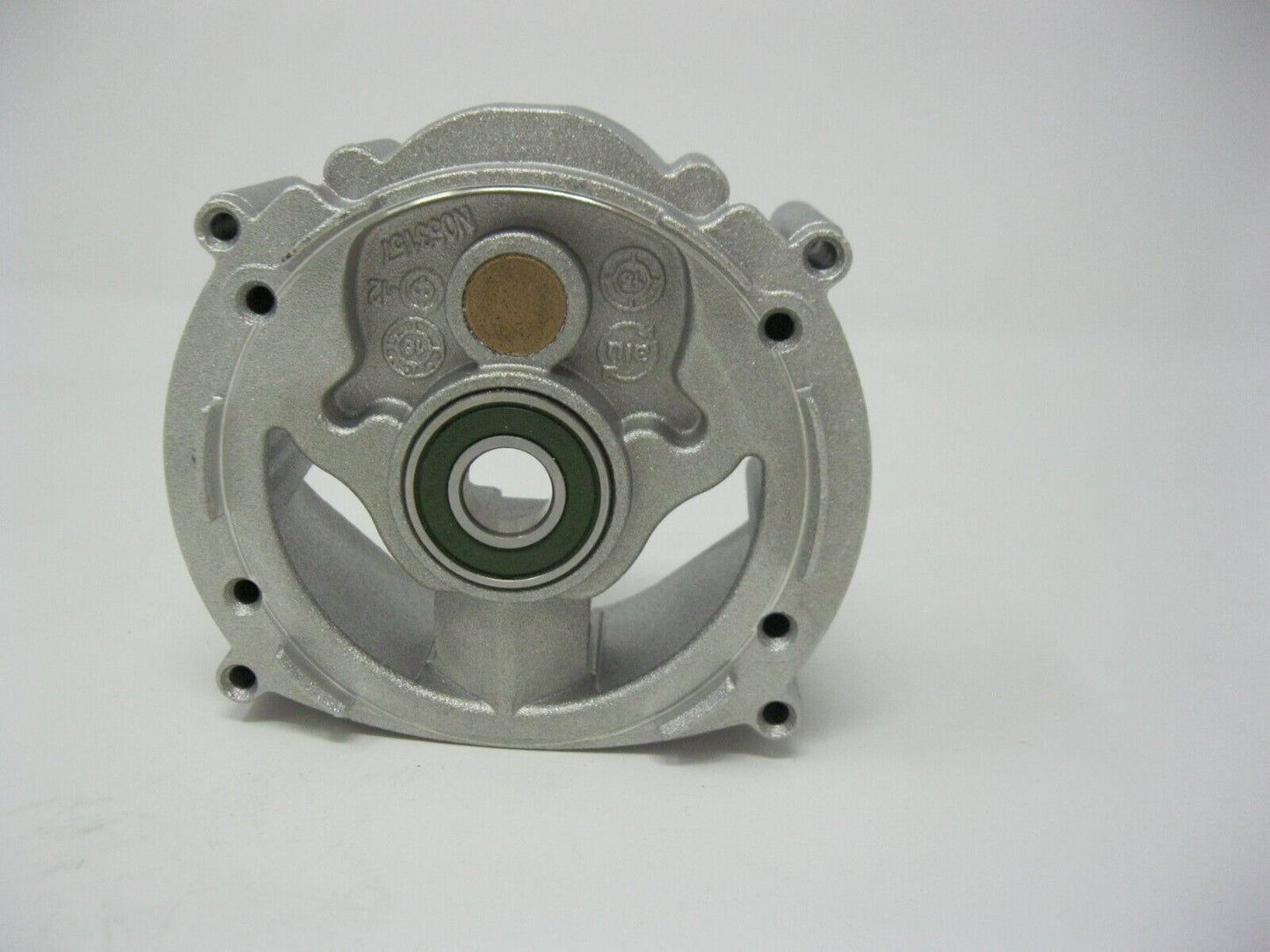 DeWALT OEM Gear Case 605082-00SV