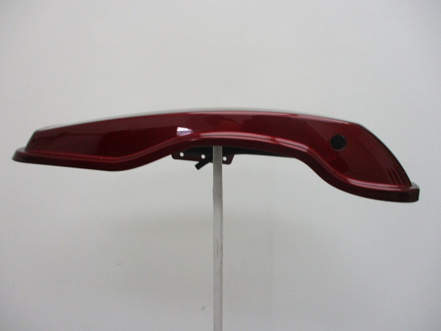 Harley-Davidson OEM  Saddlebag Lid  DARK RED  90200413   2014 and LATER