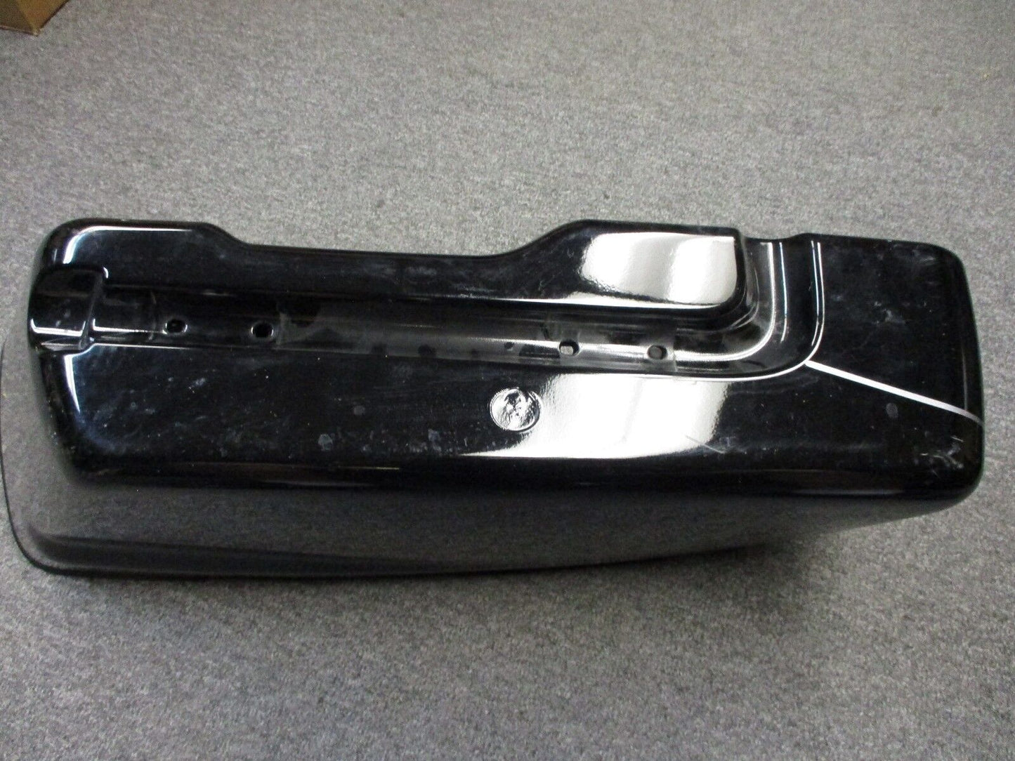 Harley Davidson RH Saddlebag FL Models 14-17  90200412 Vivid Black