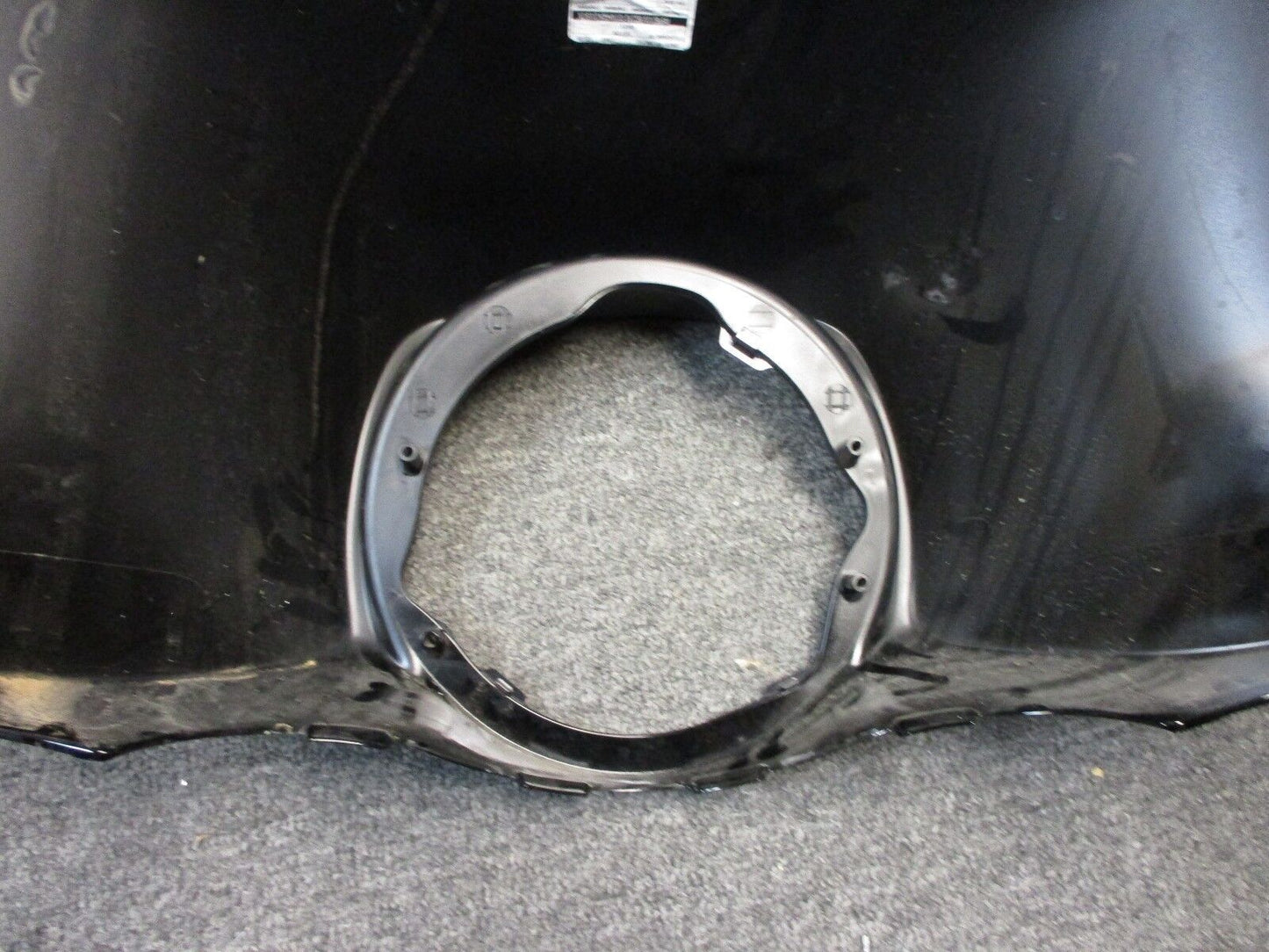 Harley Davidson OEM Outer Fairing FLHX 14 Up 57000016
