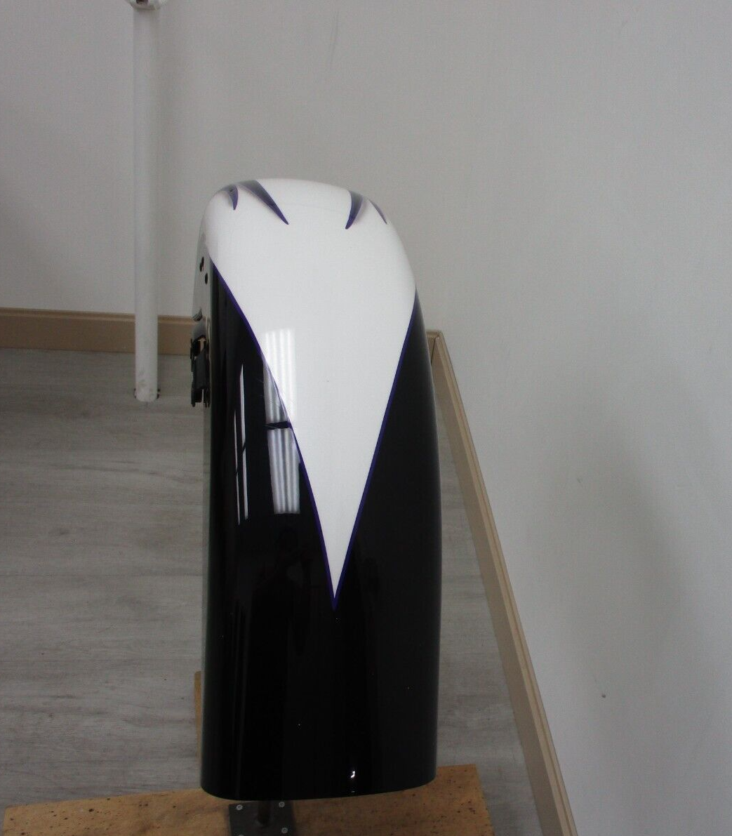 Harley Davidson  2016 FLHXSE CVO Front Fender 58900116EBF WHITE AMETHYST FLAME