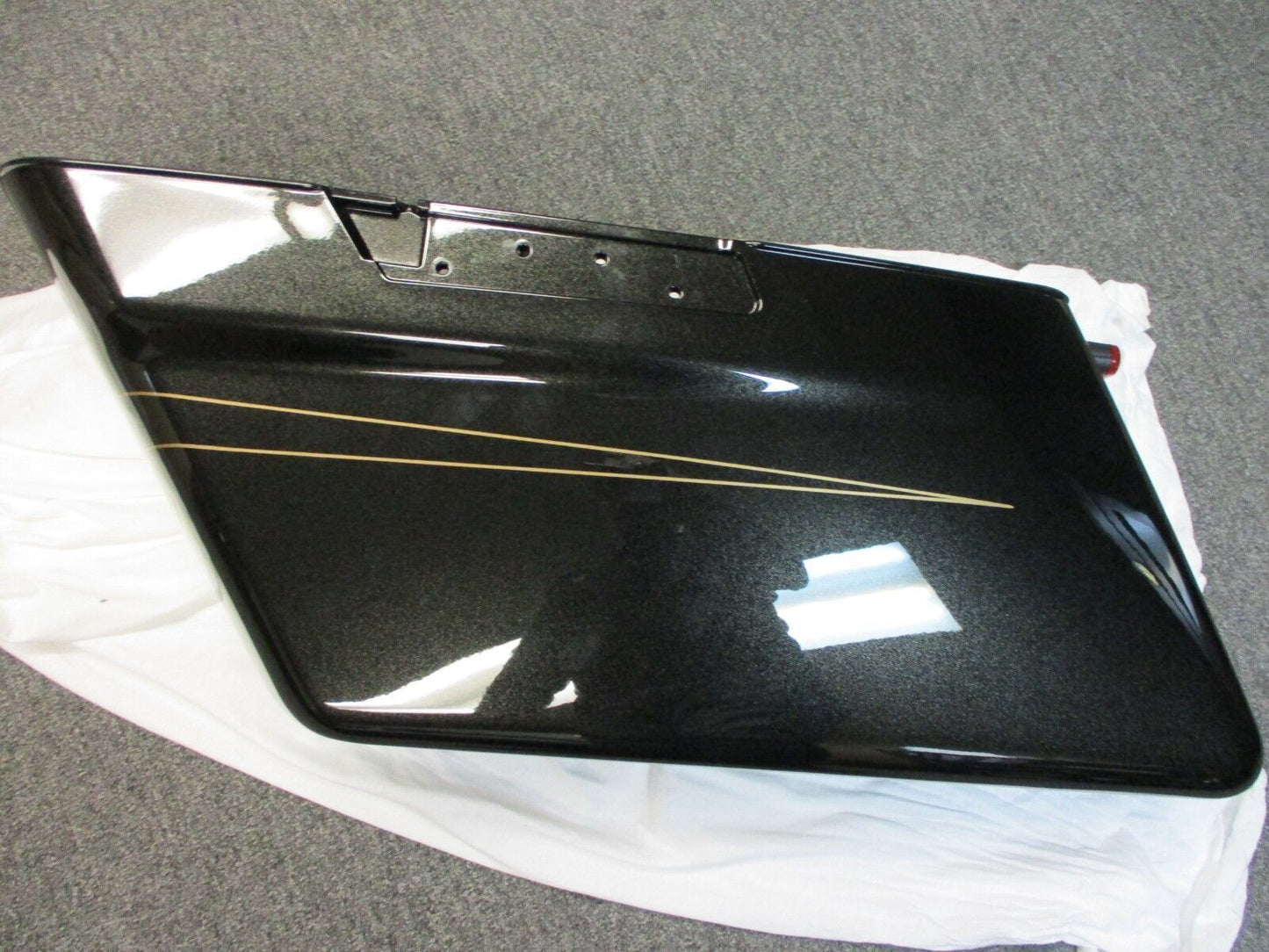 Harley Davidson LH Saddlebag FL Models 14-17 90200414 Nightmare Color