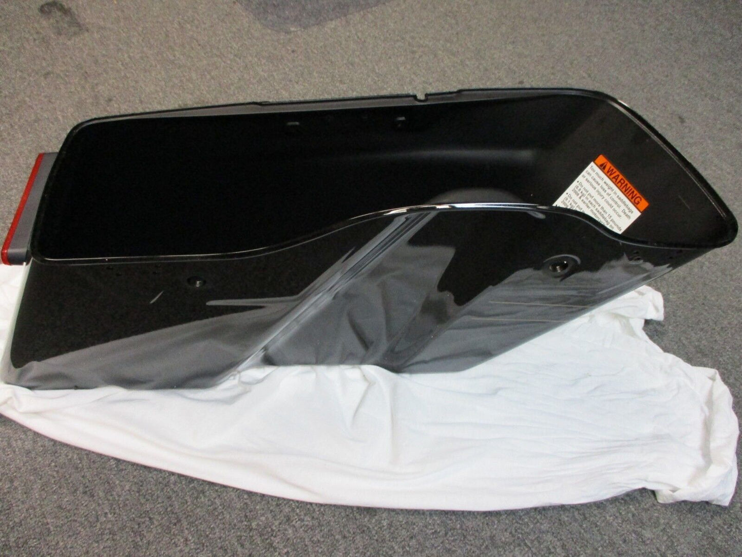 Harley Davidson LH Saddlebag FL Models 14-17 90200414 Nightmare Color