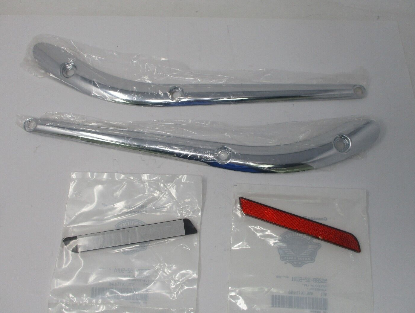 Harley-Davidson Rear Fender Strut Covers 59805-07