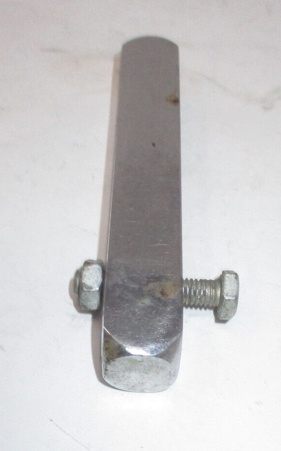 Square Foot Peg Mounting Block 4"