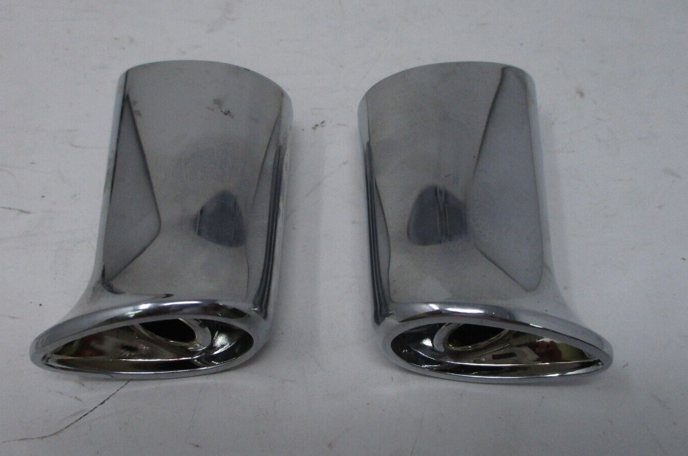 Harley-Davidson  Rear Turn Signal Mounts (sold as pair) 68480-02