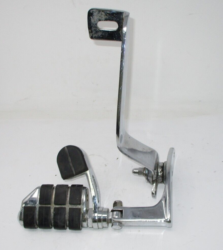 Harley-Davidson  Right Side Peg Mount and Brake Pedal Forward Control Kit
