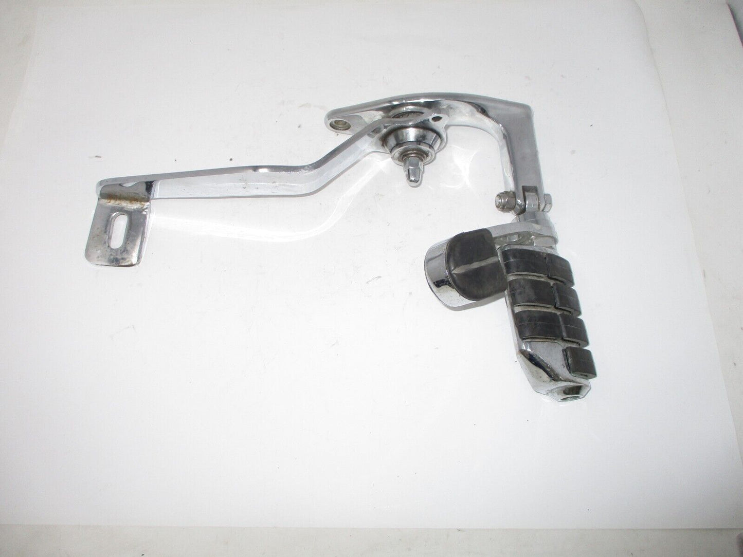 Harley-Davidson  Right Side Peg Mount and Brake Pedal Forward Control Kit