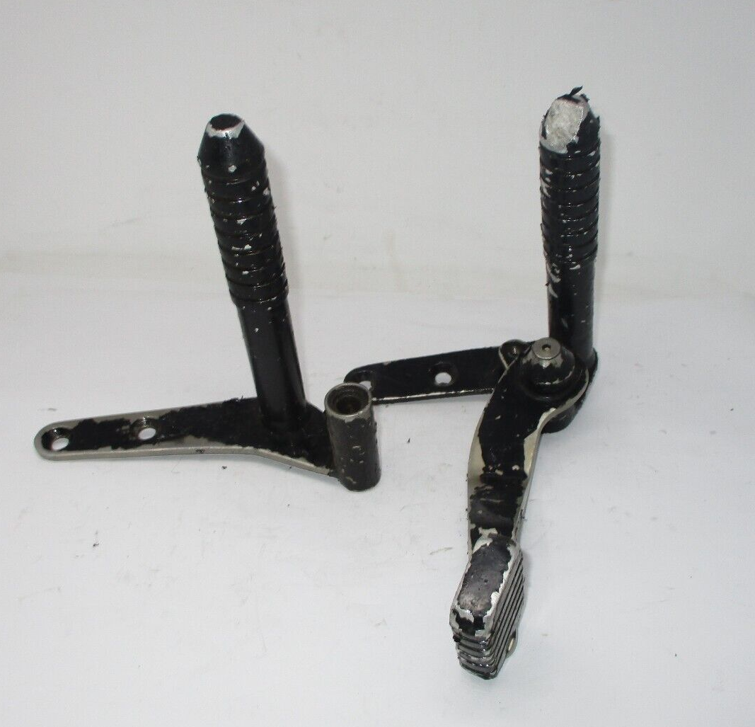 Harley-Davidson  Style Forward Control Brackets and Foot Pegs Unknown Fitment
