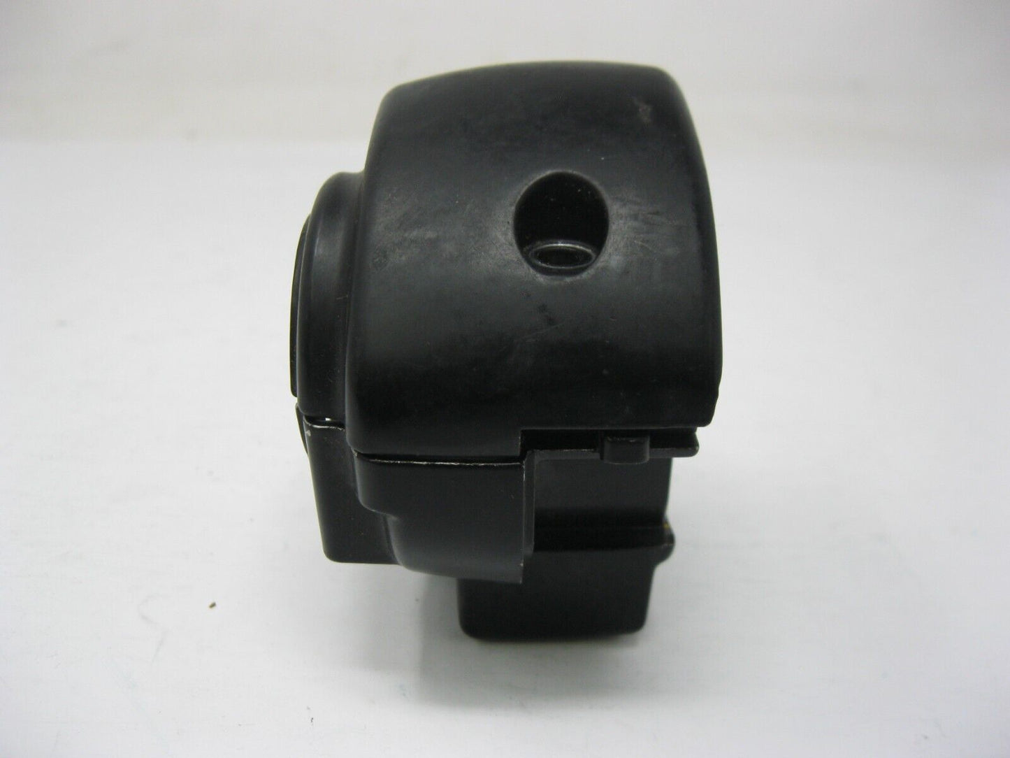 Harley Davidson OEM 08-13 FLH/FLT Touring Right Switch Housing Black 71553-08
