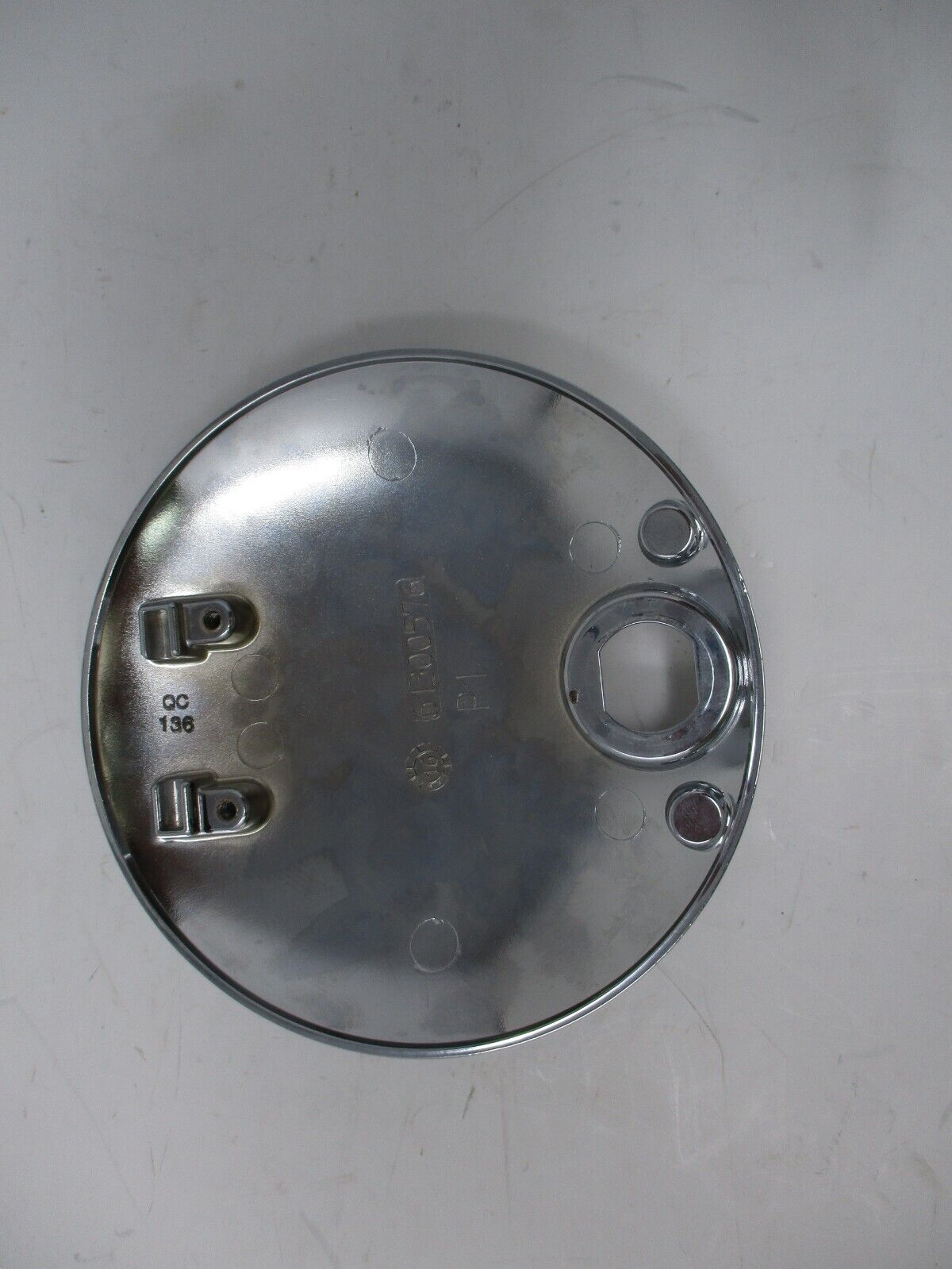Harley-Davidson  Tank Console  Door Chrome 61278-08