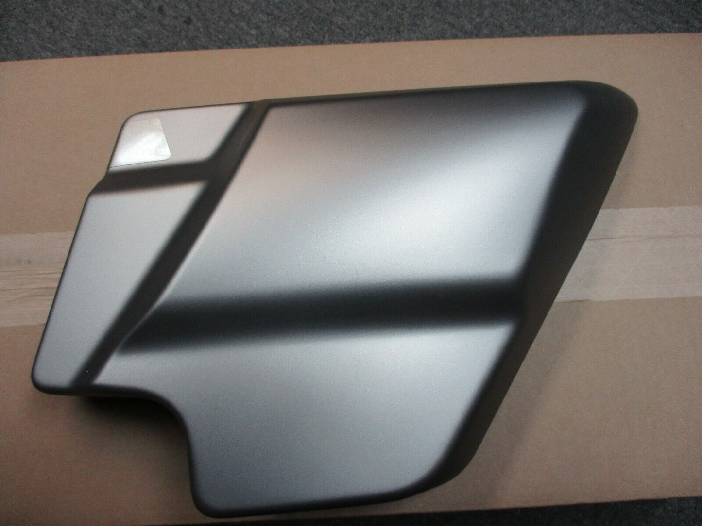Harley Davidson OEM Right Side Cover Silver Denim 66048-09