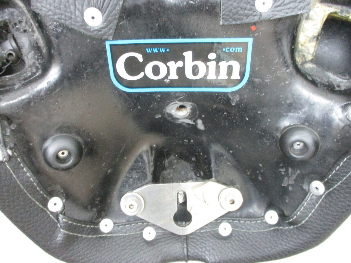 Harley-Davidson Corbin Classic Solo Saddle HD-FXD-FB-8-CS