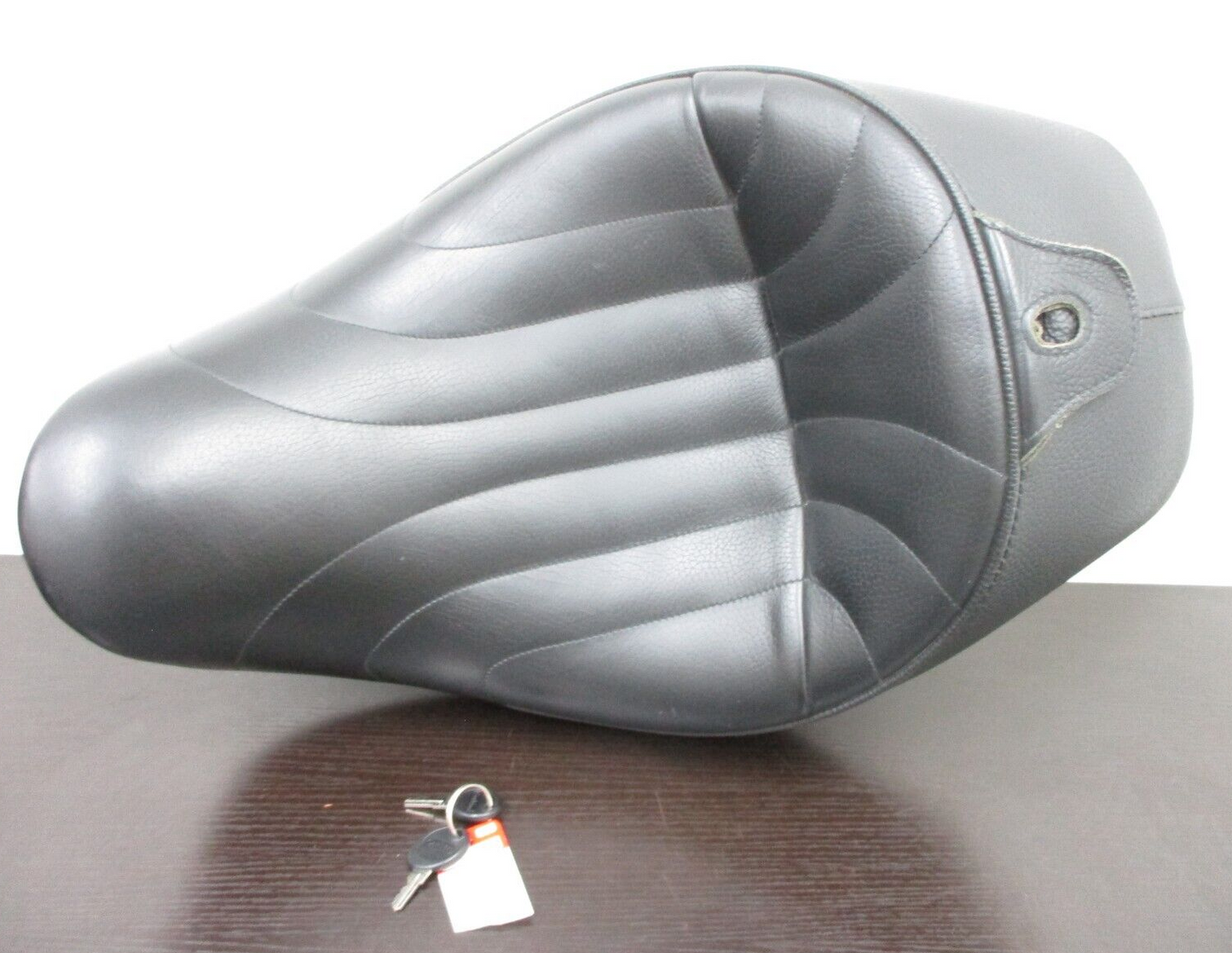 Harley-Davidson Corbin Classic Solo Saddle HD-FXD-FB-8-CS