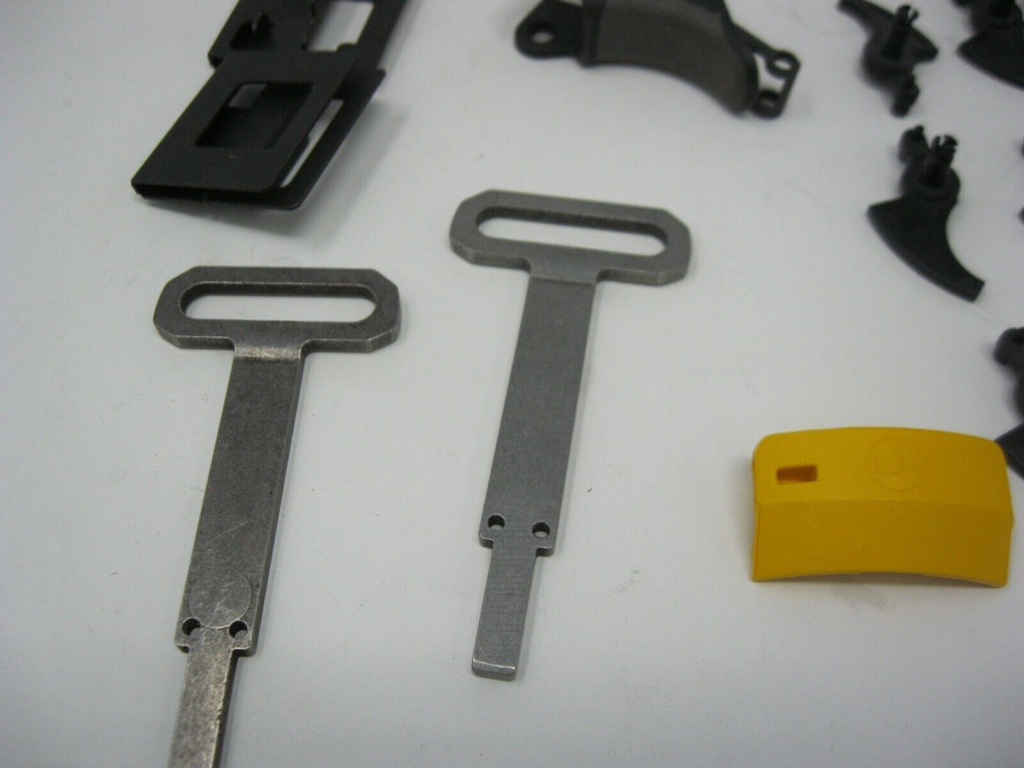 DeWALT Miscellaneous Box 4 DW36