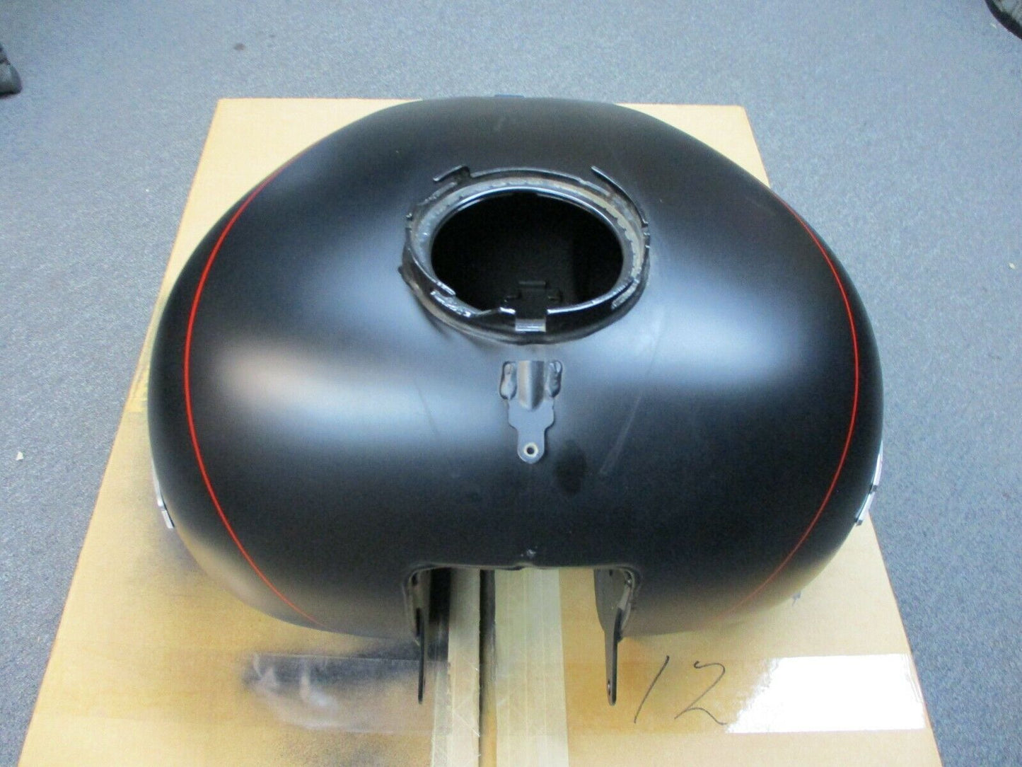 Harley Davidson OEM FLHX Fuel Tank 61000120BYM Black Denim Red Stripe