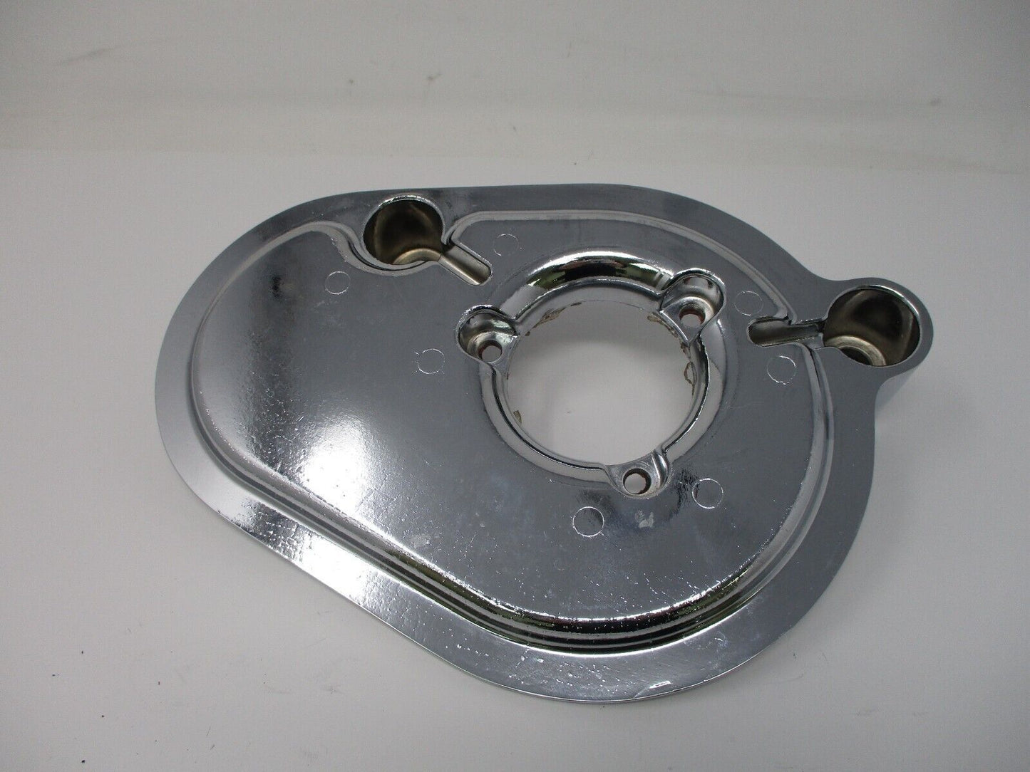 Harley-Davidson OEM Chrome High Flow Backing Plate 08-Later Dyna Models 29170-08