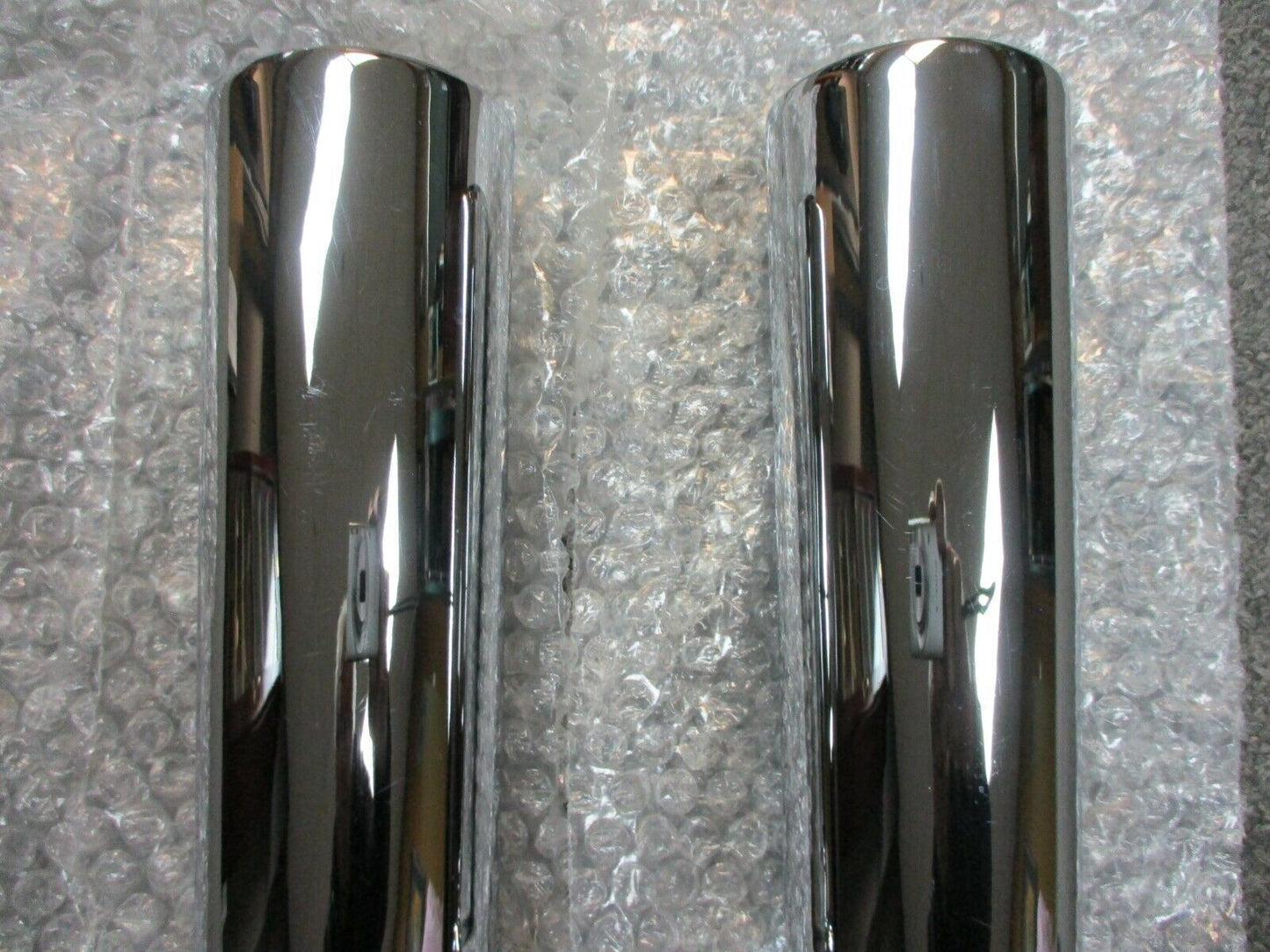 Harley Davidson OEM FLHTCSE CVO Chrome Front Fork Sliders Dual Disc 46528-04