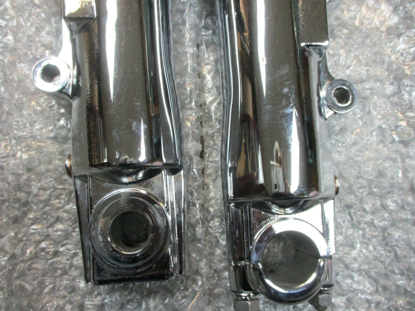 Harley Davidson OEM FLHTCSE CVO Chrome Front Fork Sliders Dual Disc 46528-04