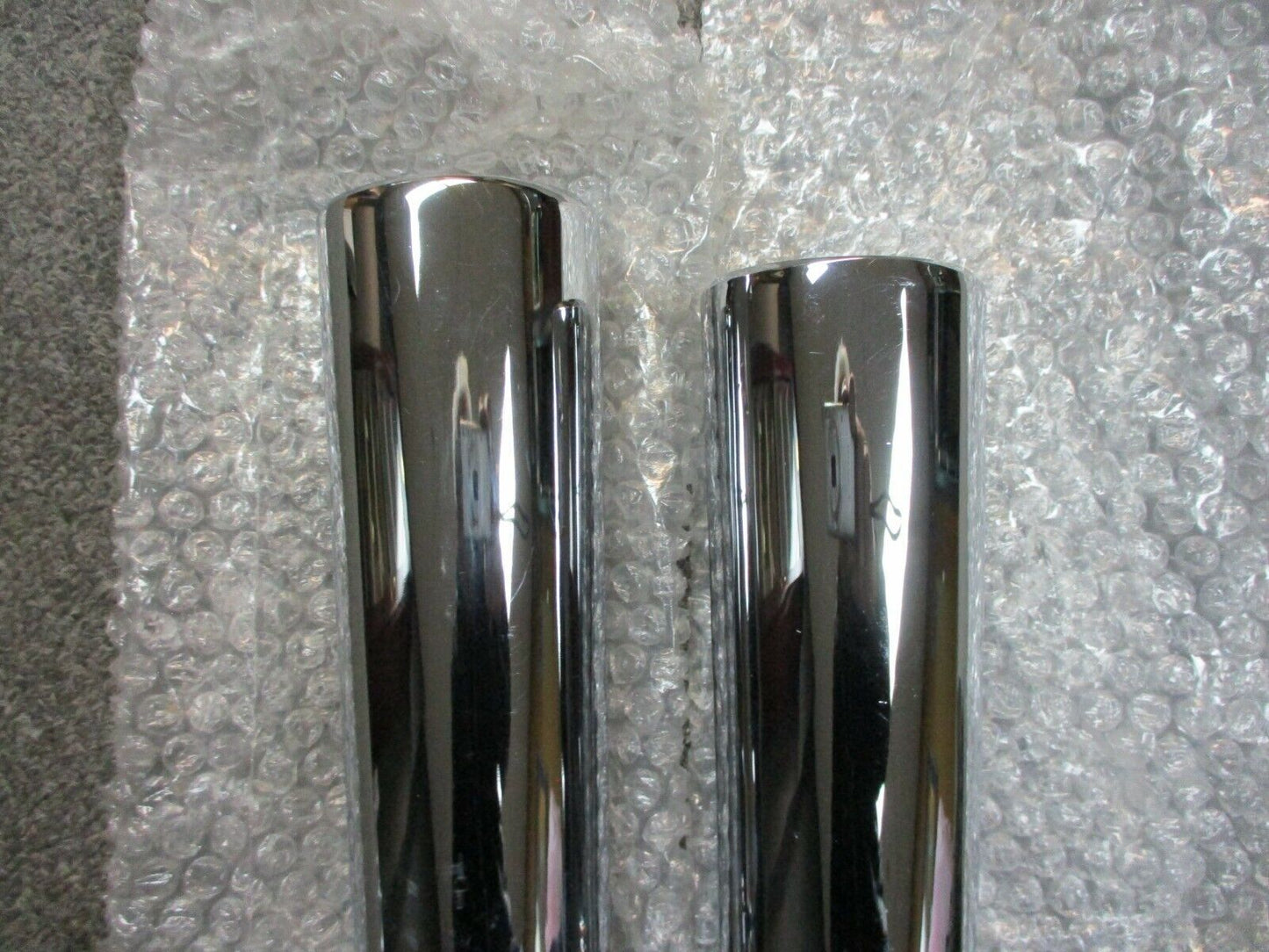 Harley Davidson OEM FLHTCSE CVO Chrome Front Fork Sliders Dual Disc 46528-04