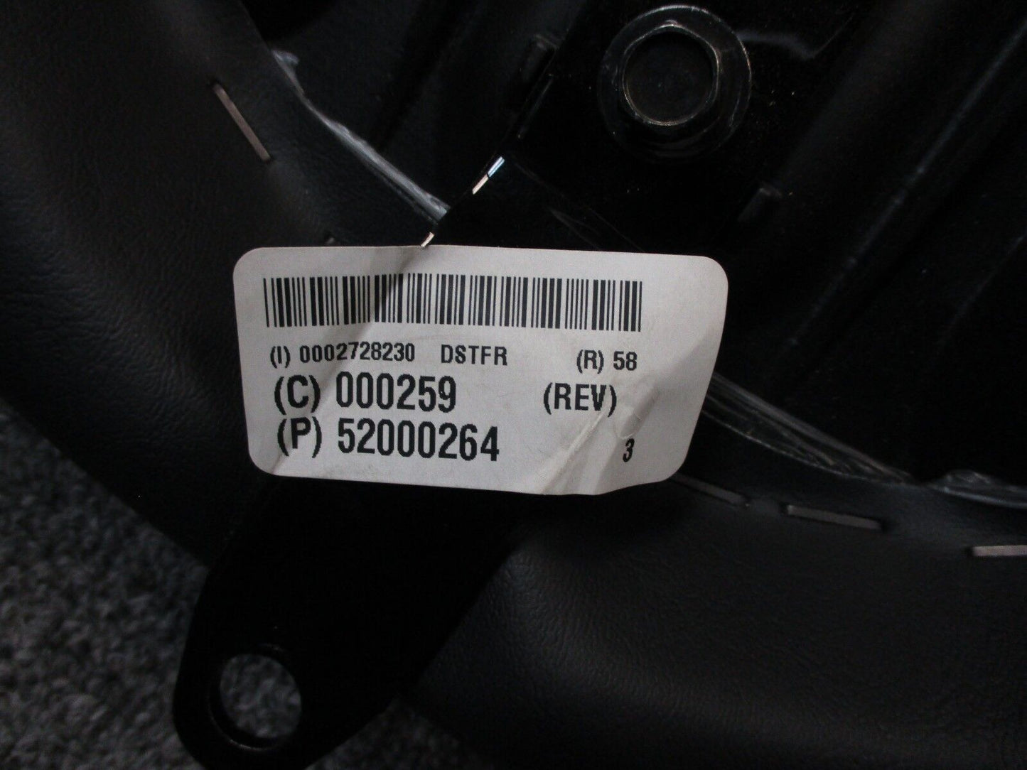 Harley Davidson OEM Softail FXBB Street Bob Solo Riders Seat 52000264 2018