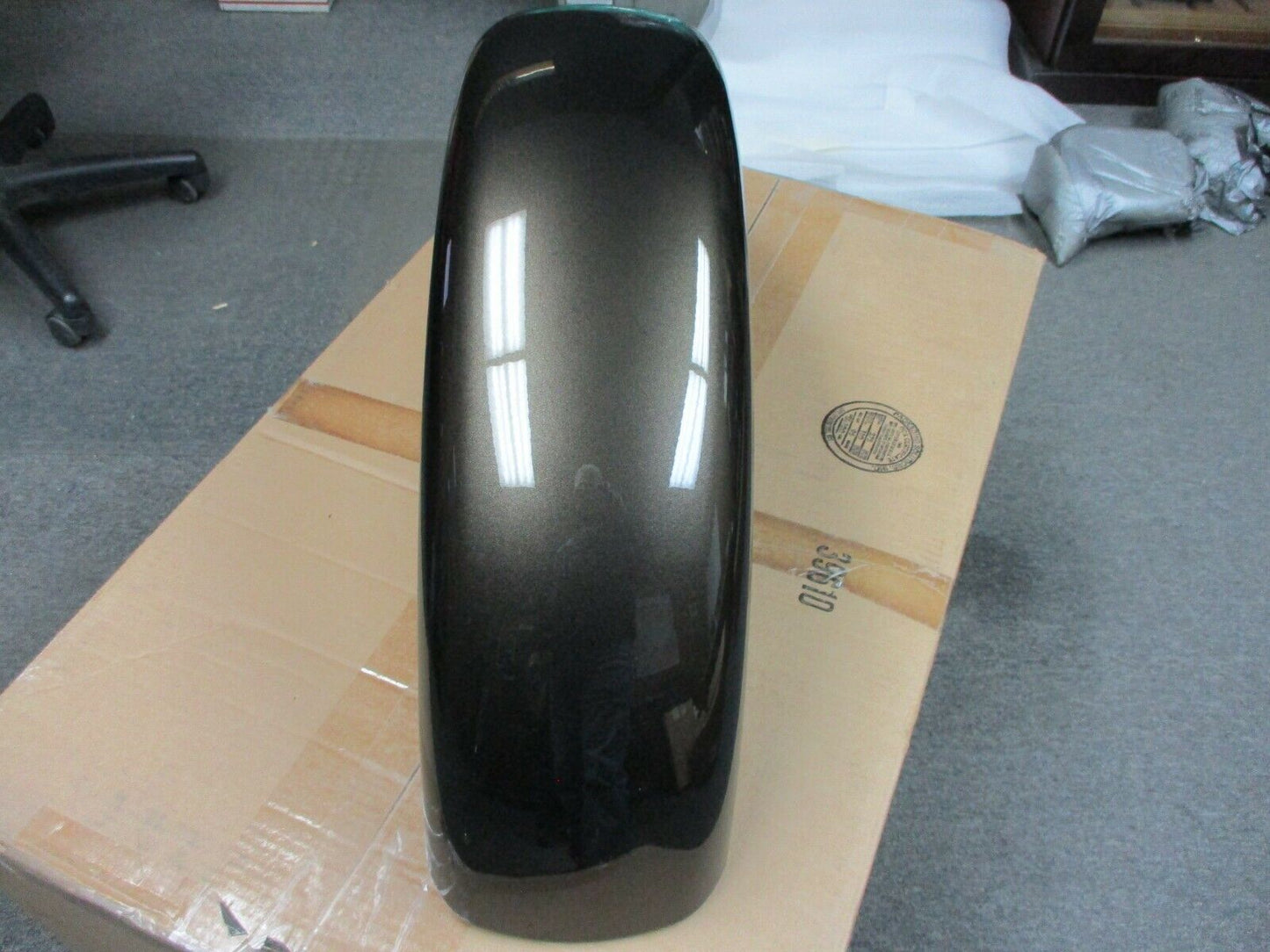 Harley Davidson OEM FLHX, FLTR, FLHR, FLHT  2014 - 2018 Front Fender 58900009