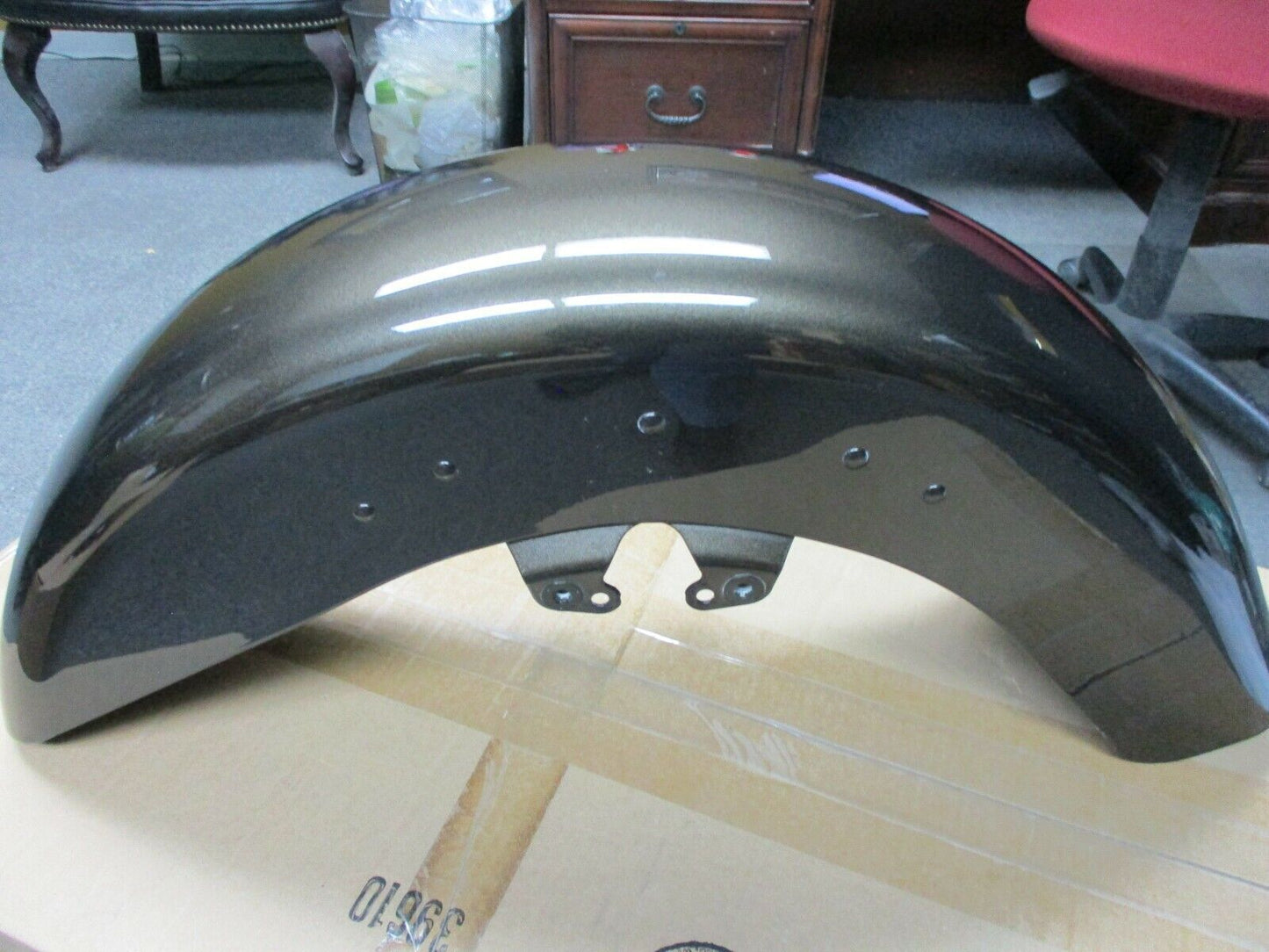 Harley Davidson OEM FLHX, FLTR, FLHR, FLHT  2014 - 2018 Front Fender 58900009