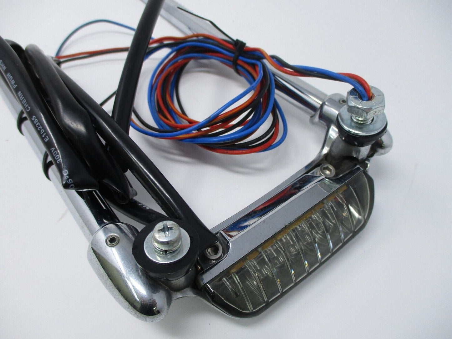 Harley Davidson OEM Leftside Air-Wing Guard and Light 90200792