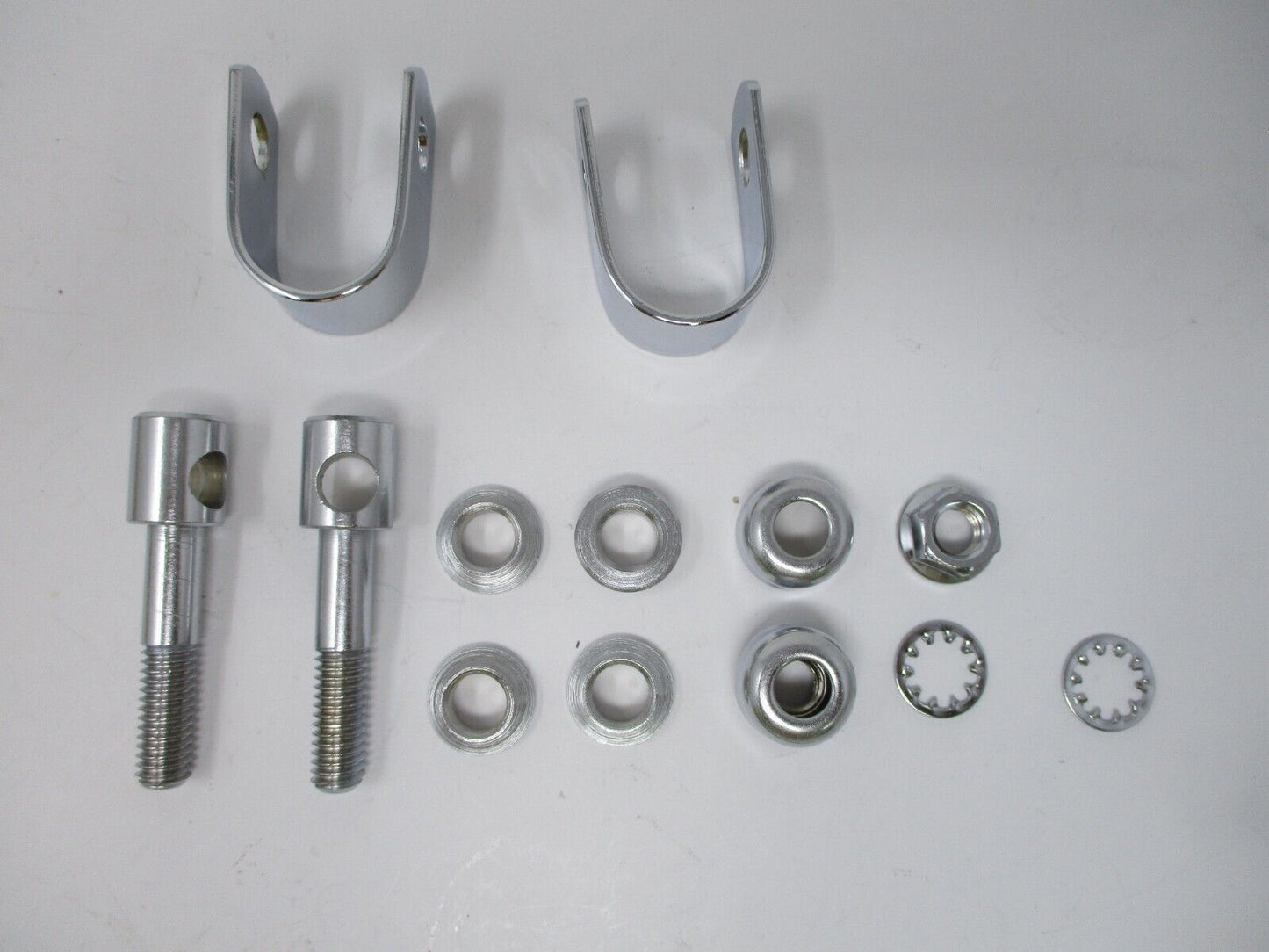 Harley-Davidson  Handlebar Clamp Kit 58113-82