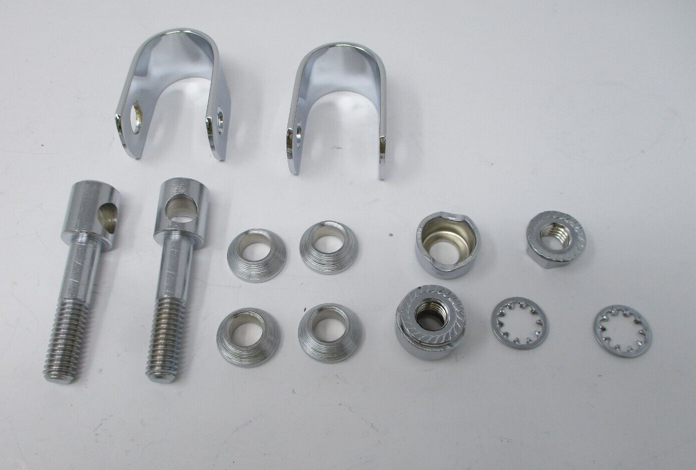 Harley-Davidson  Handlebar Clamp Kit 58113-82