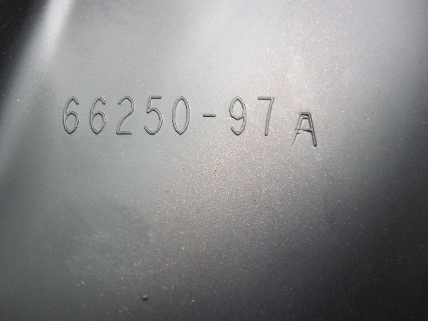 Harley-Davidson OEM 97-05 Touring Left Side Cover (Prime#) 66250-97A