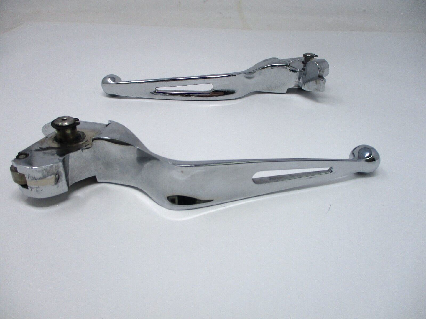 Harley-Davidson Slotted Hand Control Levers 41700425A