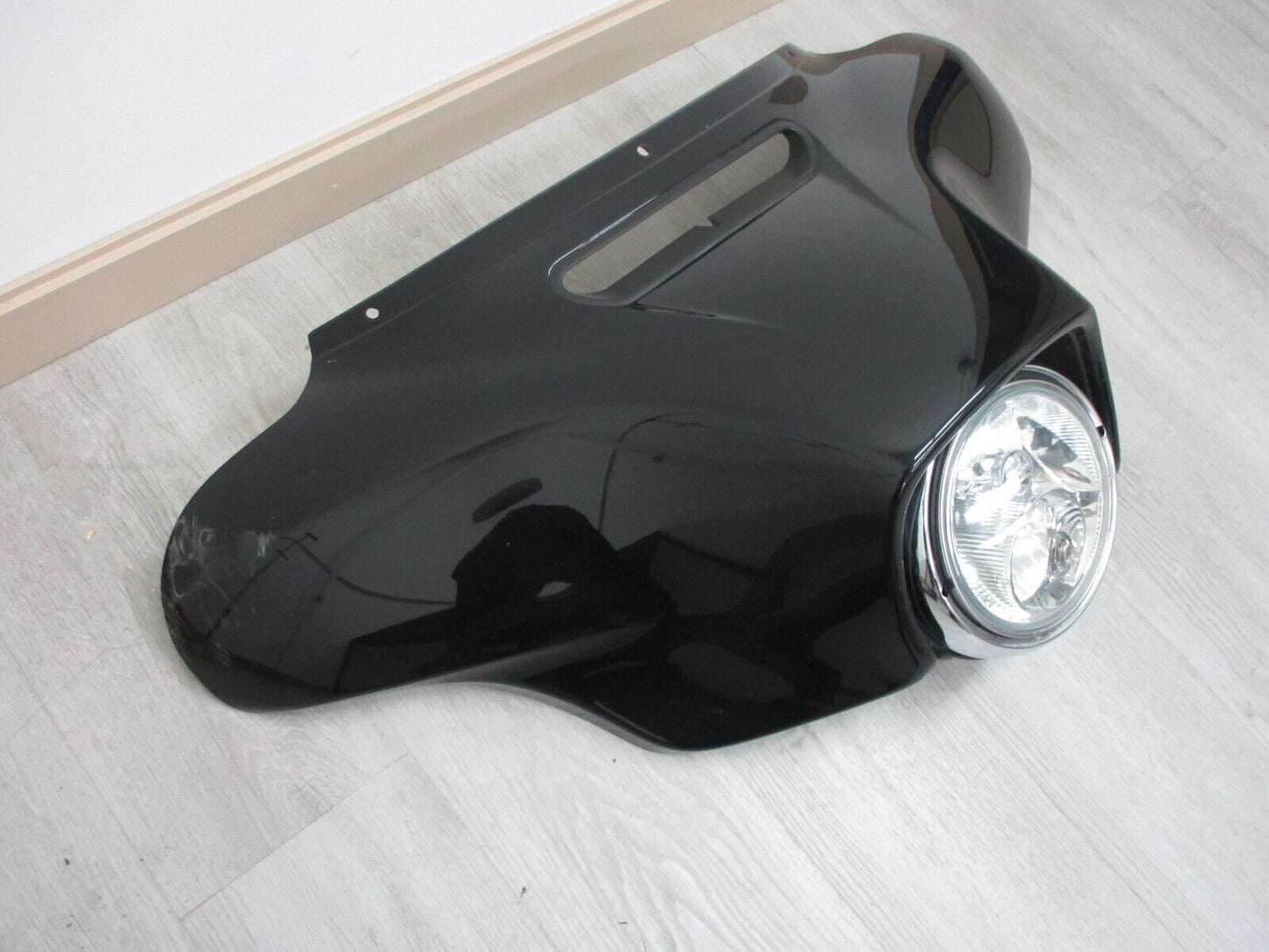 Harley-Davidson OEM Vivid Black Outer Fairing 57000328DH